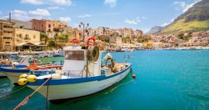 Ce destinatii de vacanta prefera romanii?