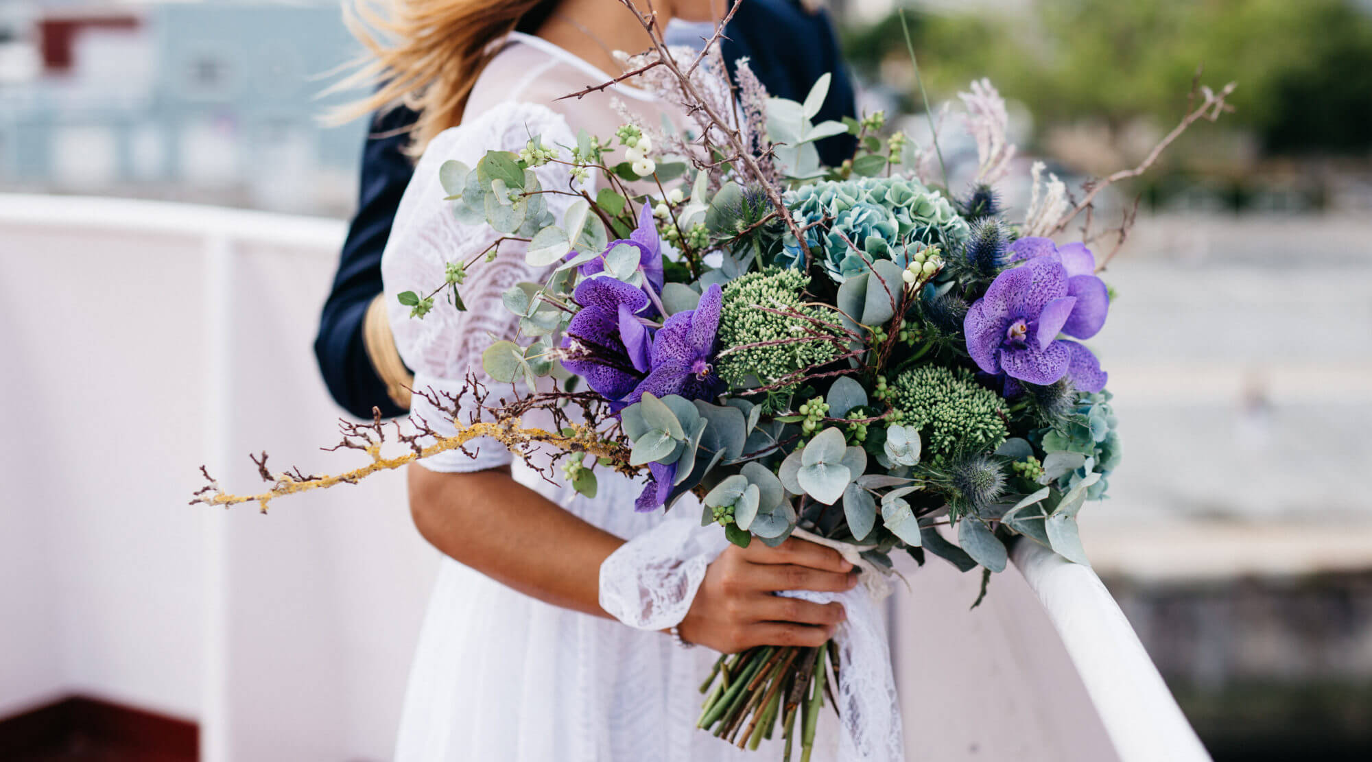 Cum alegi corect florile pentru nunta?