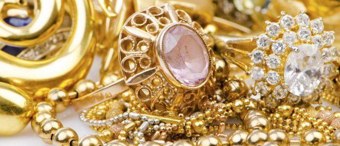 Este bine pentru sanatate sa purtati bijuterii din aur?
