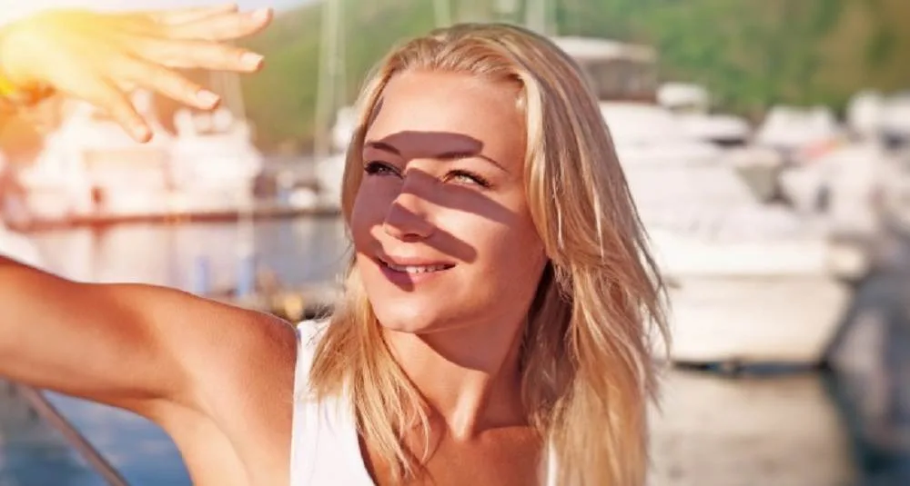 Pericolele la care sunt expusi ochii cand este prea mult soare afara