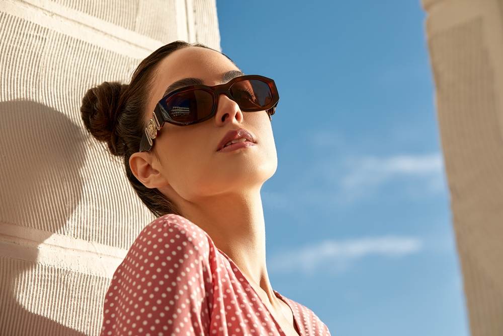 Importanța purtării ochelarilor de soare pentru sănătatea ochilor