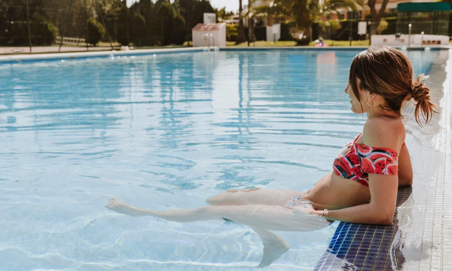 Cum apar problemele din piscinele neacoperite?