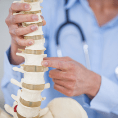 Chirurgia spinală ultra minim invazivă – o soluție modernă pentru afecțiunile lombare