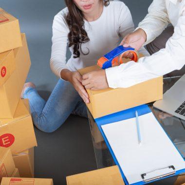 Cele mai bune perioade din an pentru transport colete între Anglia și România