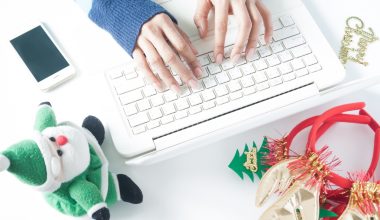 Cât câștigă, de fapt, un developer backend față de unul frontend