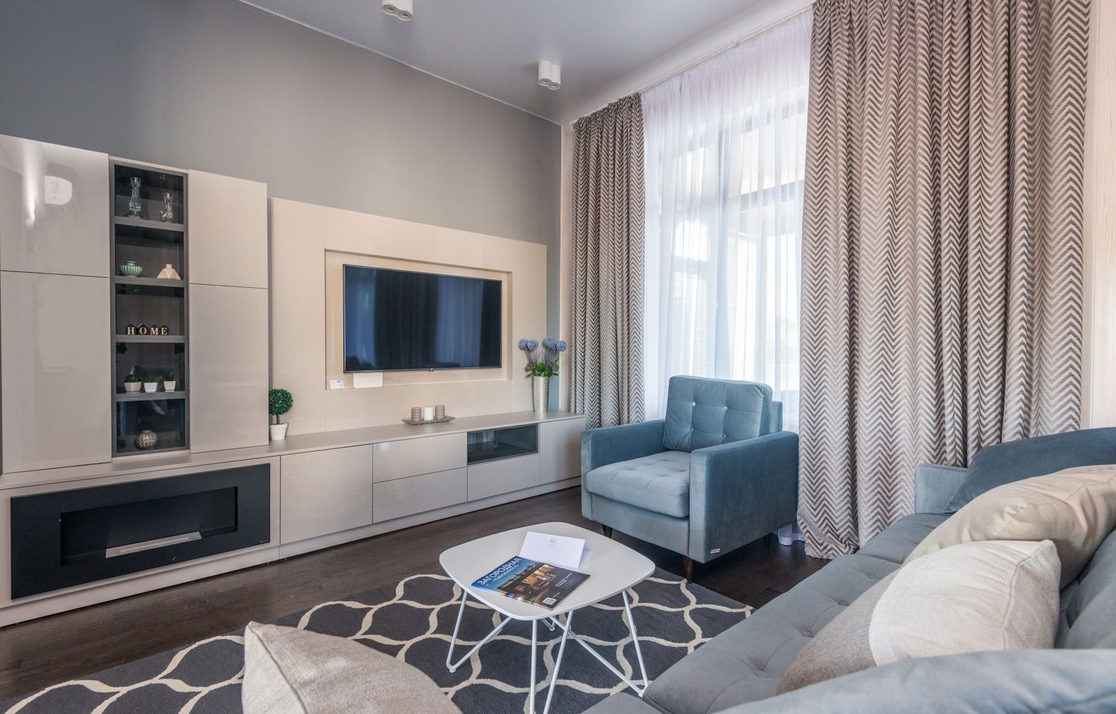 Cum alegi mobilierul potrivit pentru un apartament mic, de la bucătărie până în sufragerie
