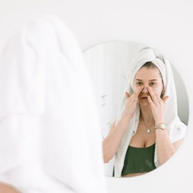 Pielea ta, în sezonul rece: îngrijirea corpului cu produse naturale de la Zoya